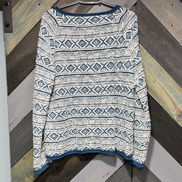 Northern Reflections Blue and White Patterned Sweater - Picture 2 of 5